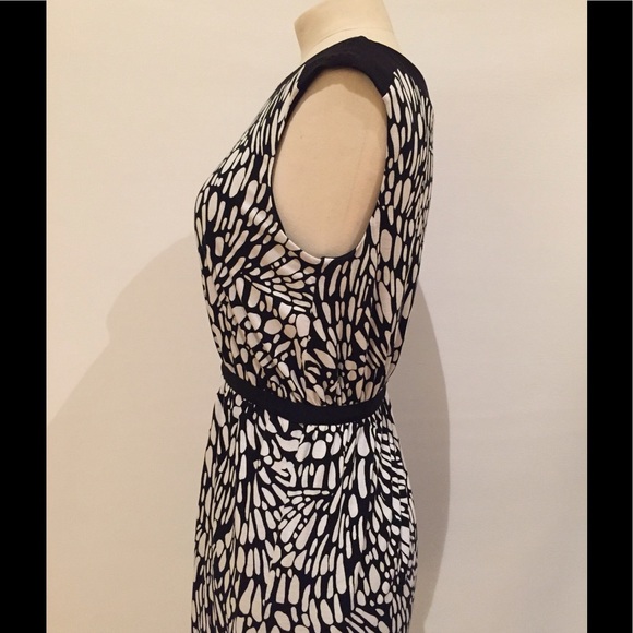 Loft dress - Picture 3 of 7